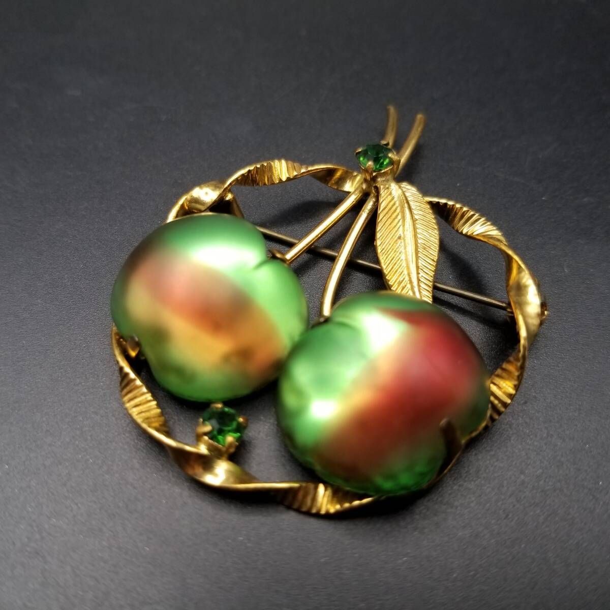 40'-60's オーストリア ヴィンテージ 摺りガラス 緑のさくらんぼ