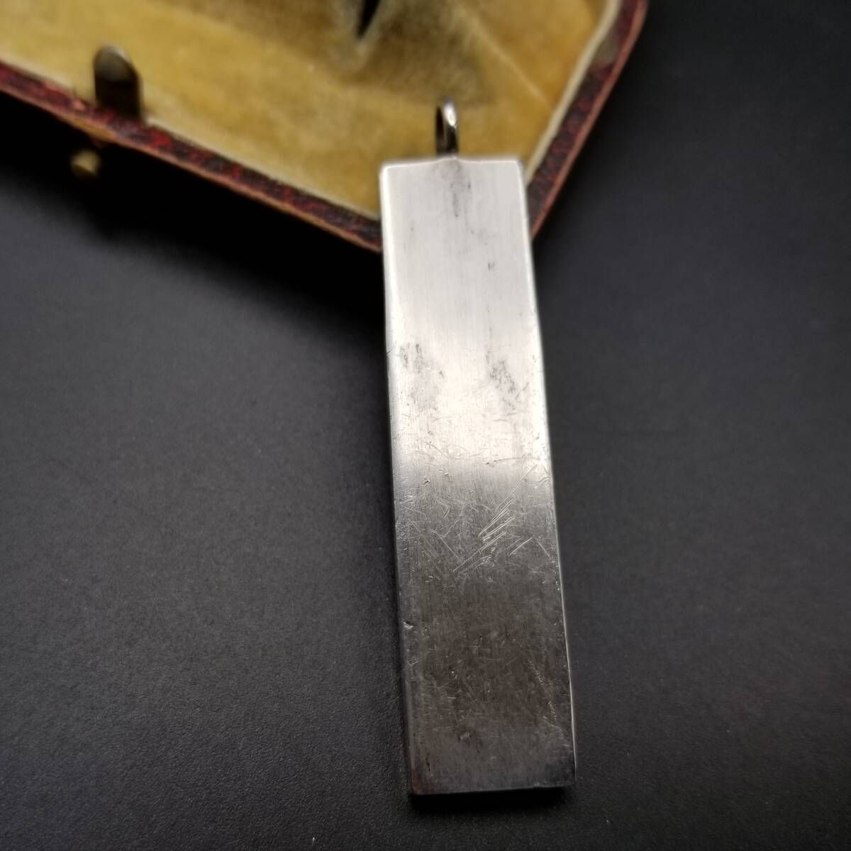 1977年 英国 ヴィンテージ エリザベス2世女王 即位25周年 チャーム 925 シルバー Birmingham ホールマーク Queen Elizabeth Jubilee Y 22 K