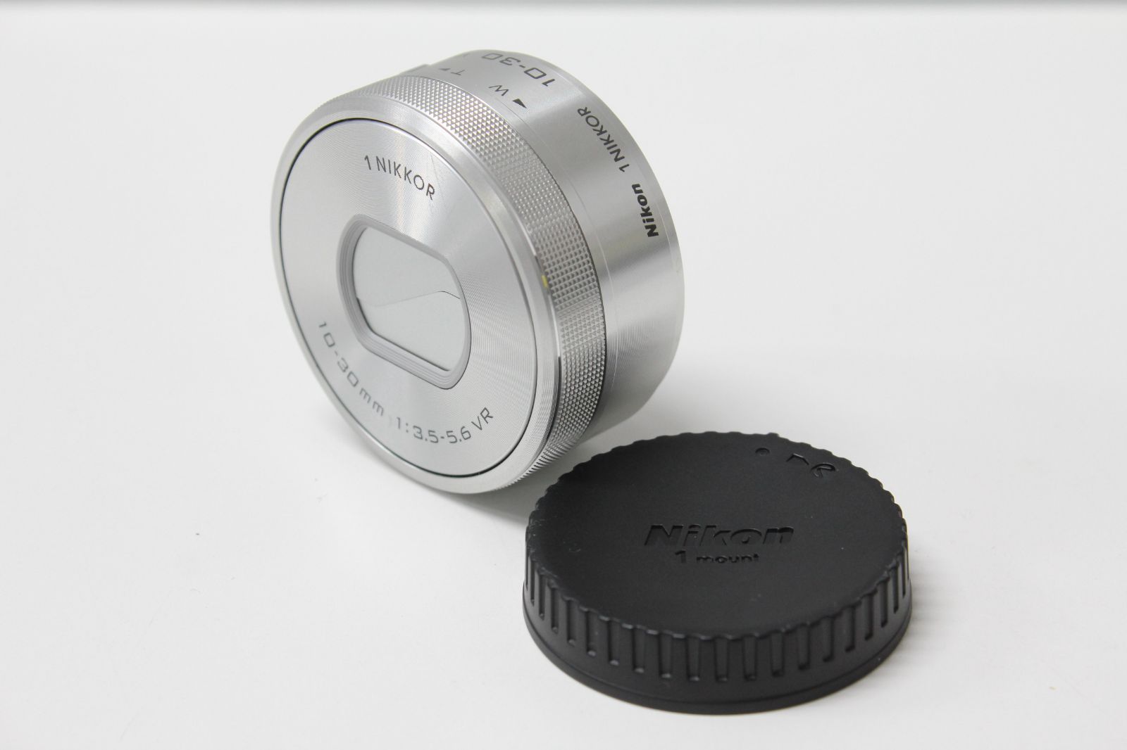 Nikon 1 NIKKOR VR 10-30 mm f 3.5-5.6 PD-ZOOM ズームレンズ