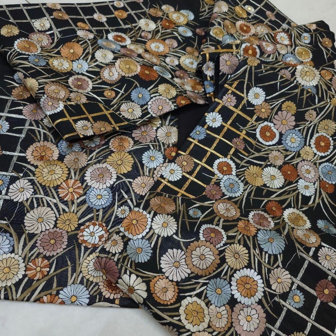 kimono one kimonoarisa こちらは 厳選 中国三大刺繍 蘇州刺繍 総刺繍 お洒落な洒落袋帯 六通柄 金糸 銀糸 長尺 443 cm