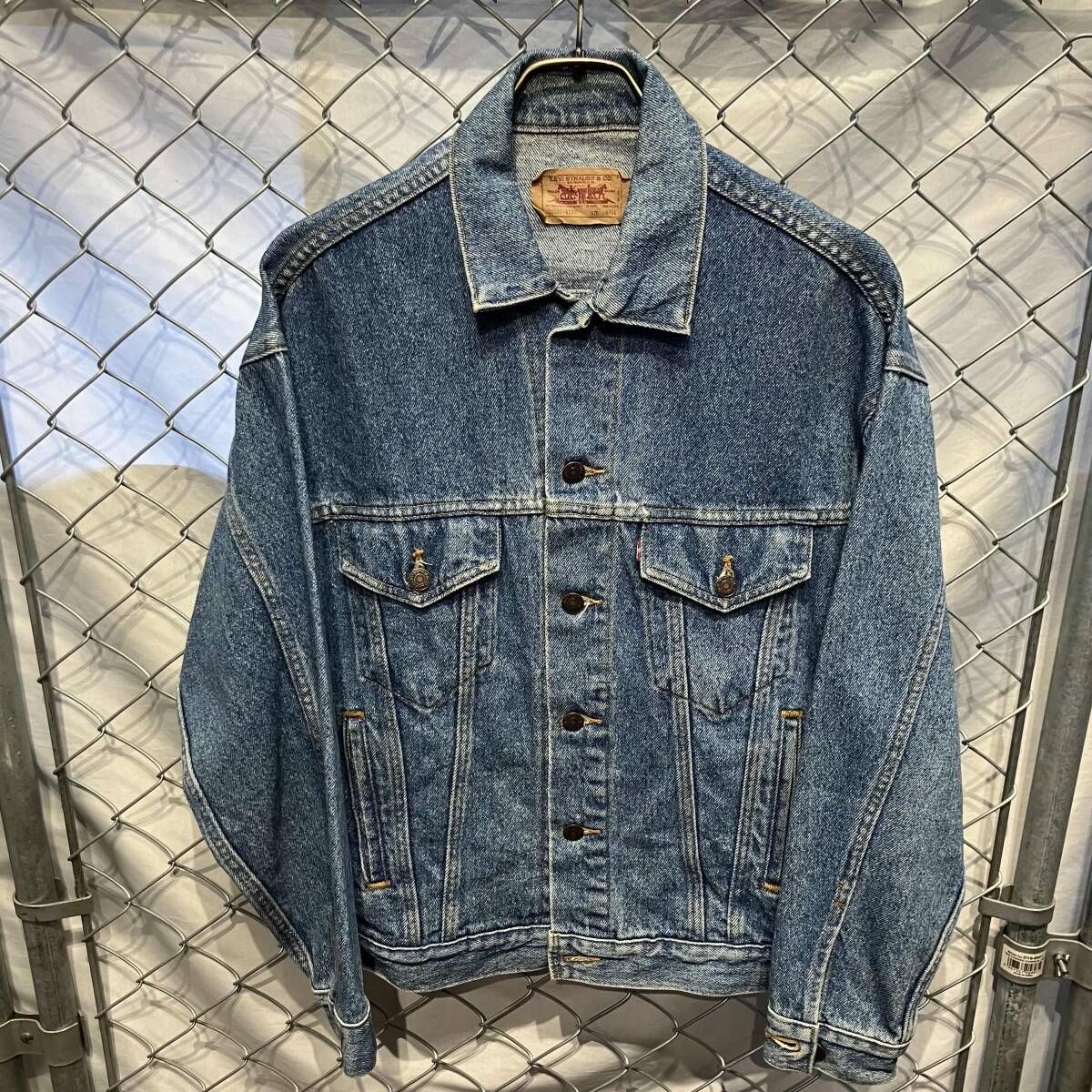 90s LEVI'S vintage 70507-4890 USA製 ポケ付 Gジャン(デニム