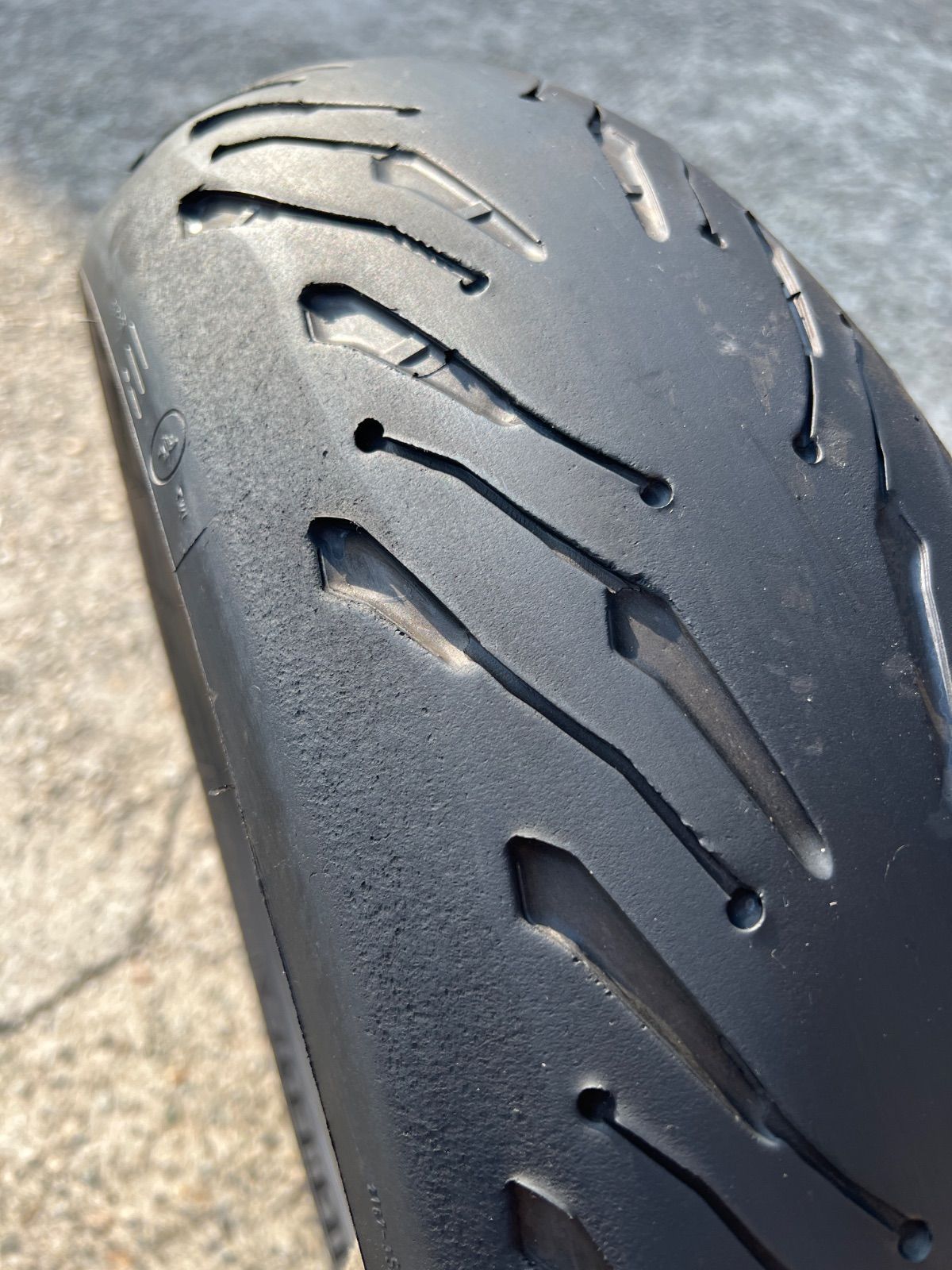 バイク ミシュラン ロード5 前後セット 120/70ZR17 180/55ZR17 375