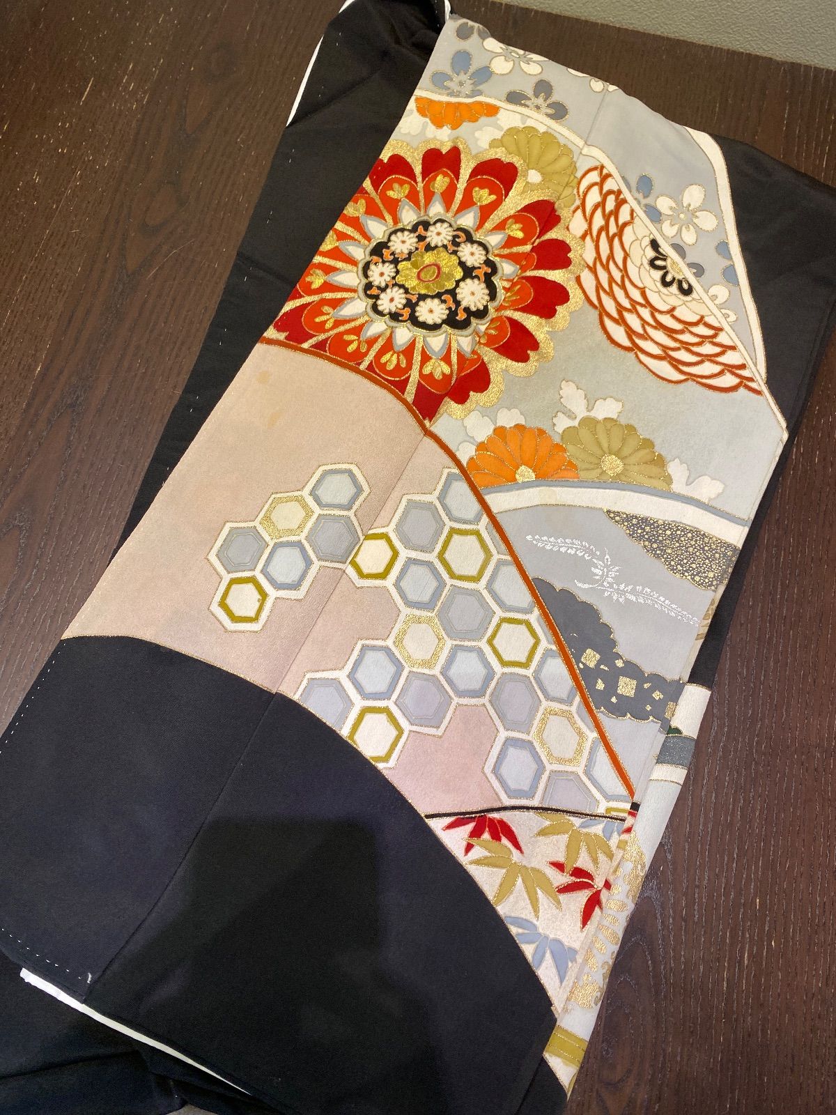 まとめ売り】正絹留袖10枚 リメイク素材 ハンドメイド向け - メルカリ