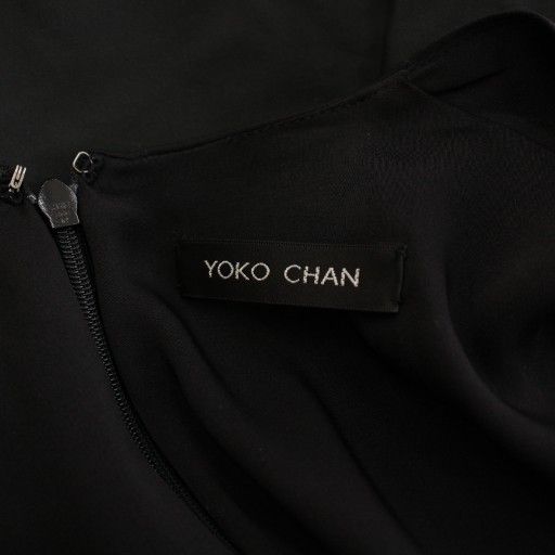 ヨーコチャン YOKO CHAN タイトワンピース ひざ丈 ノースリーブ V