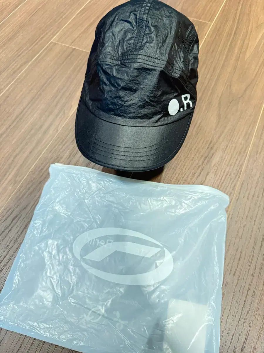 OPTIMISTIC RUNNERS ブラック ベースボールキャップ ナイロンキャップ