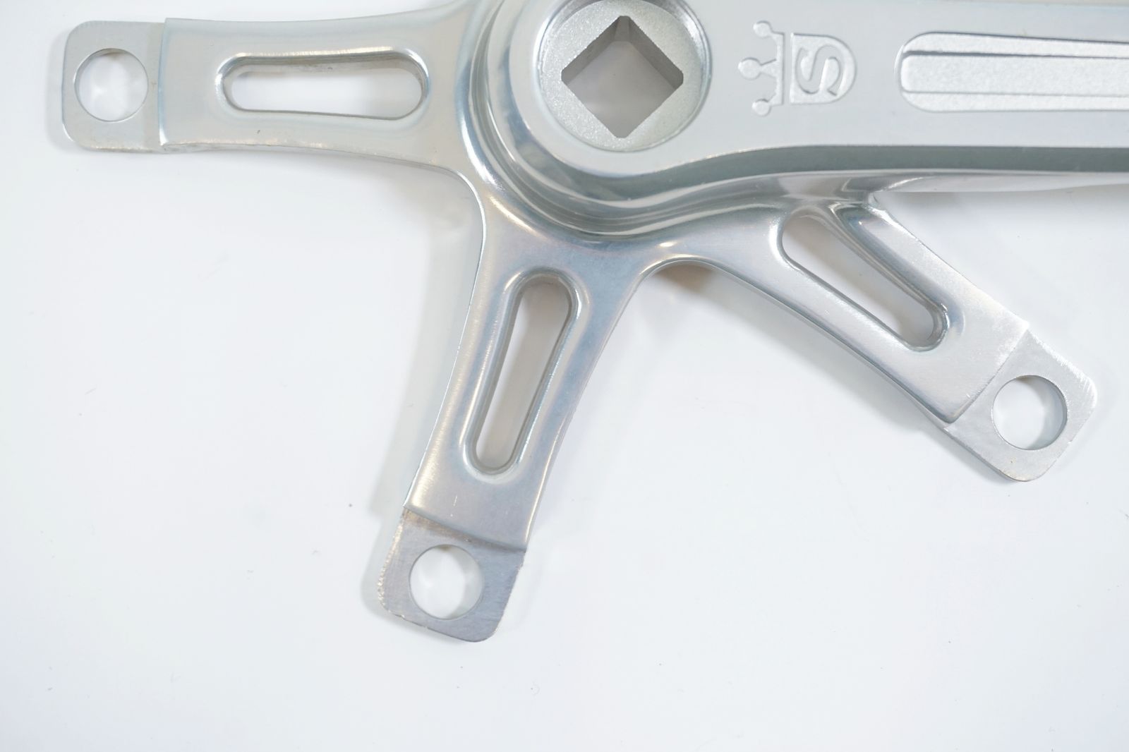 SUGINO 「スギノ」 SUPER MIGHTY NJS 165mm クランク / バイチャリ有明