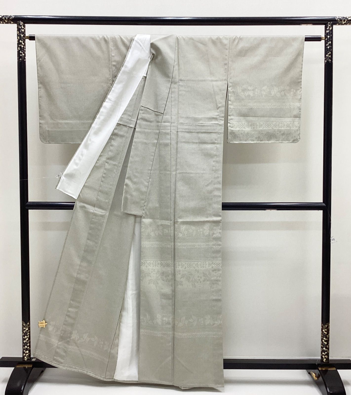 新品未使用 単衣着物 本塩沢お召 正絹R61 - メルカリ