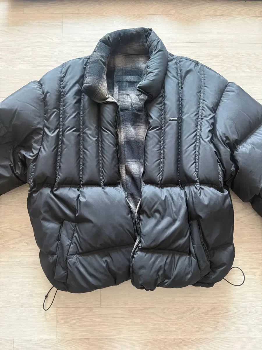 シュプリーム フランネル リバーシブル ファー ジャケット ブラック - 22 FW