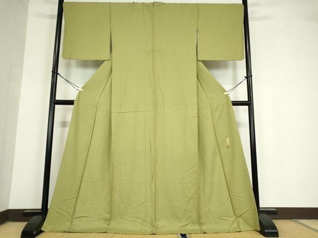 平和屋着物 上質な色無地 作家物 菊地紋 苗色 正絹 az