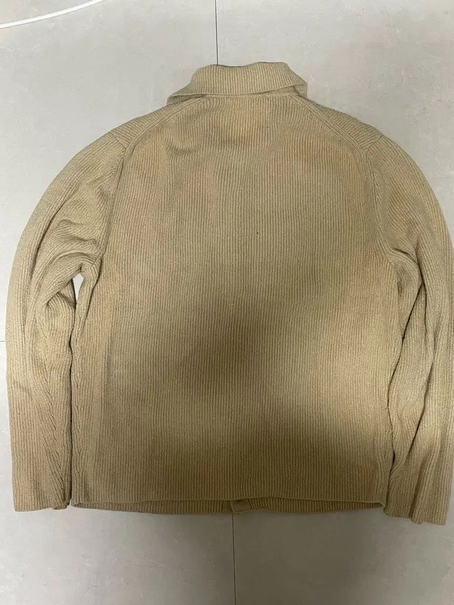 COS ベージュ色ウールニットカーディガン