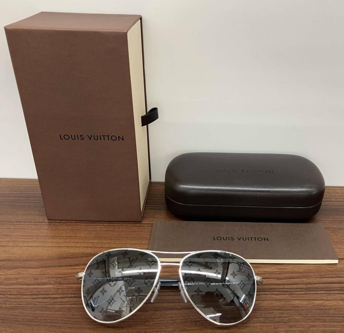 サングラス コンスピラシオン パイロット Z 01654 ルイヴィトン