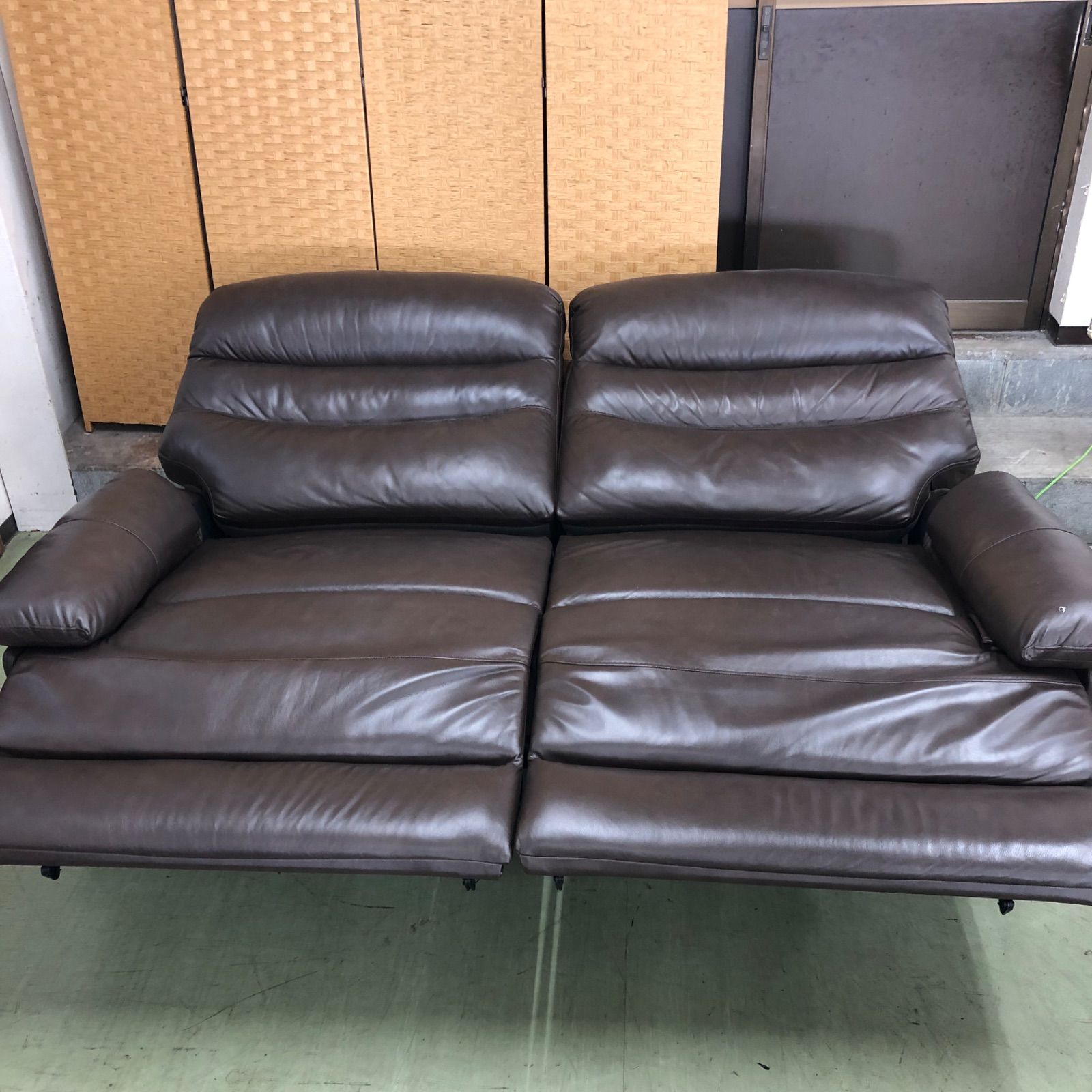 USBコネクタ有り レザー