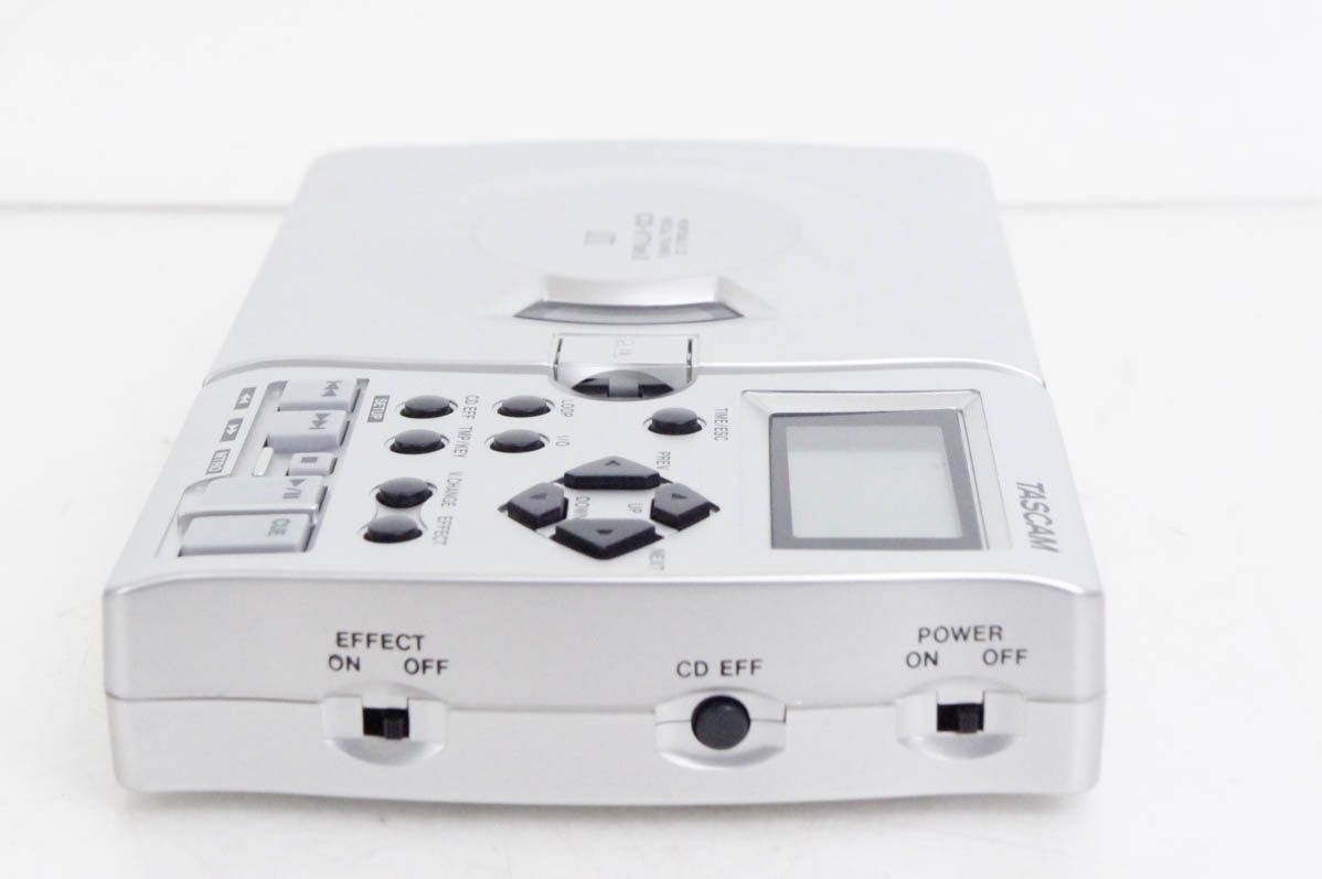 中古】C TASCAMタスカム ポータブルCDボーカルトレーナー CD-VT1mk2