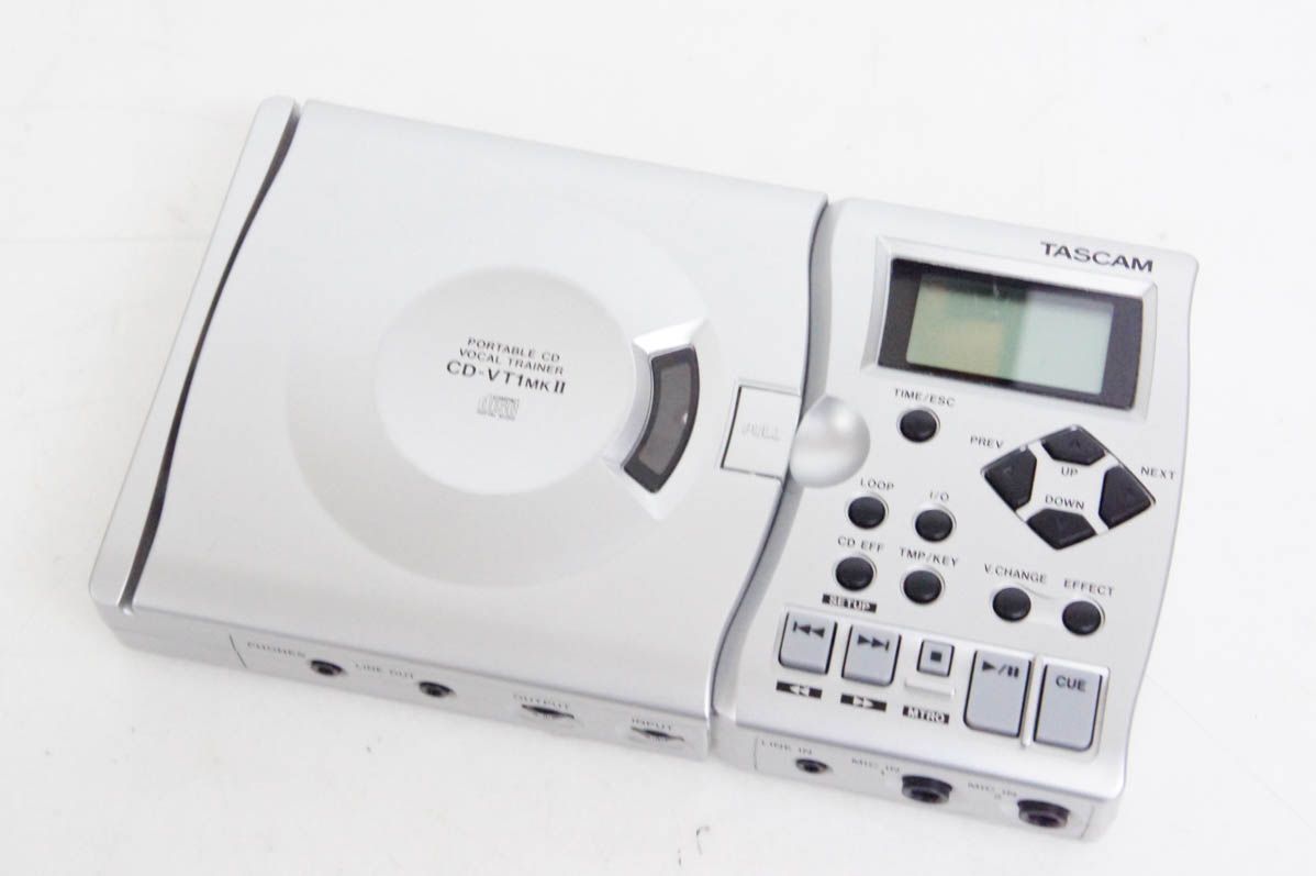 中古】C TASCAMタスカム ポータブルCDボーカルトレーナー CD-VT1mk2