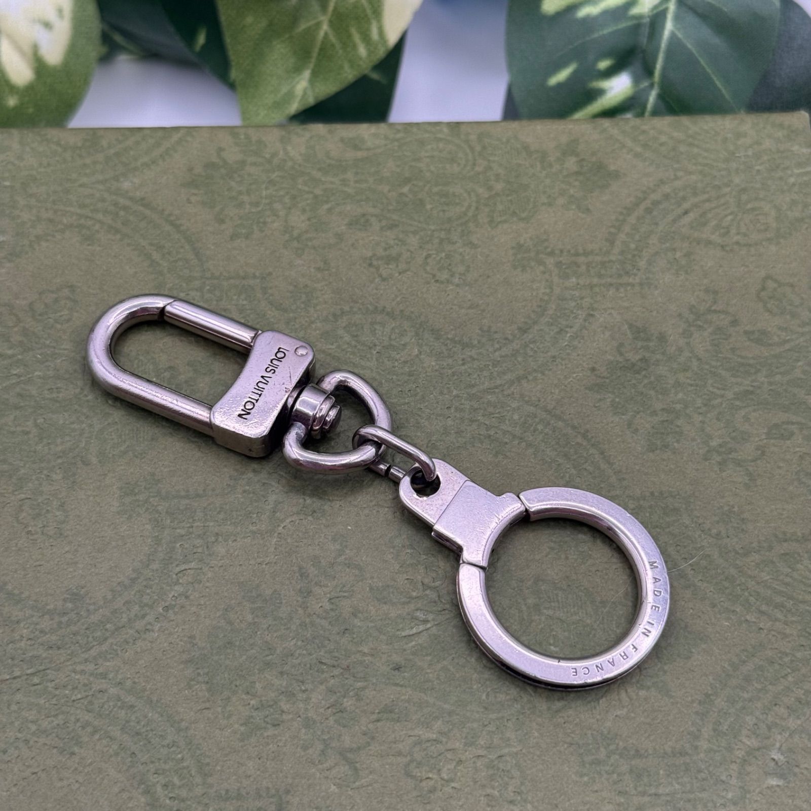 ルイヴィトン アノクレ キーホルダー シルバー 118472 - メルカリ