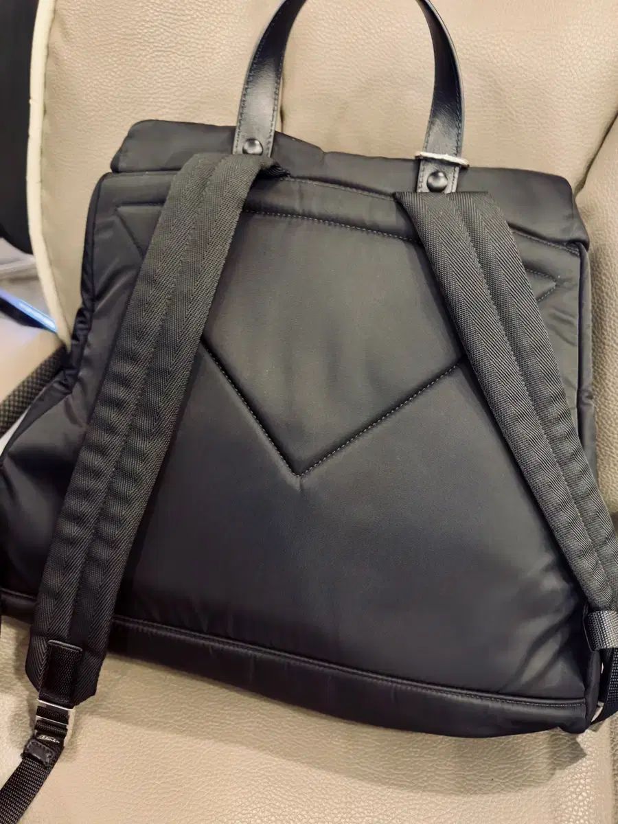 PRADA プラダ ナイロン バックパック ボストンバッグ 旅行用バッグ バッグ メンズ