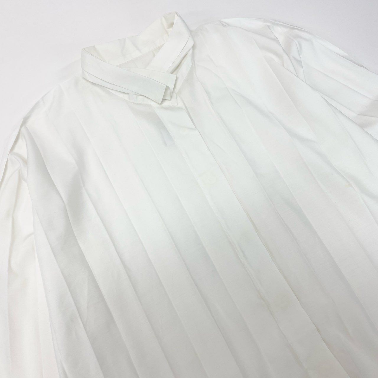 20L2 ISSEY MIYAKE me イッセイミヤケ ミー プリーツ加工 シャツ