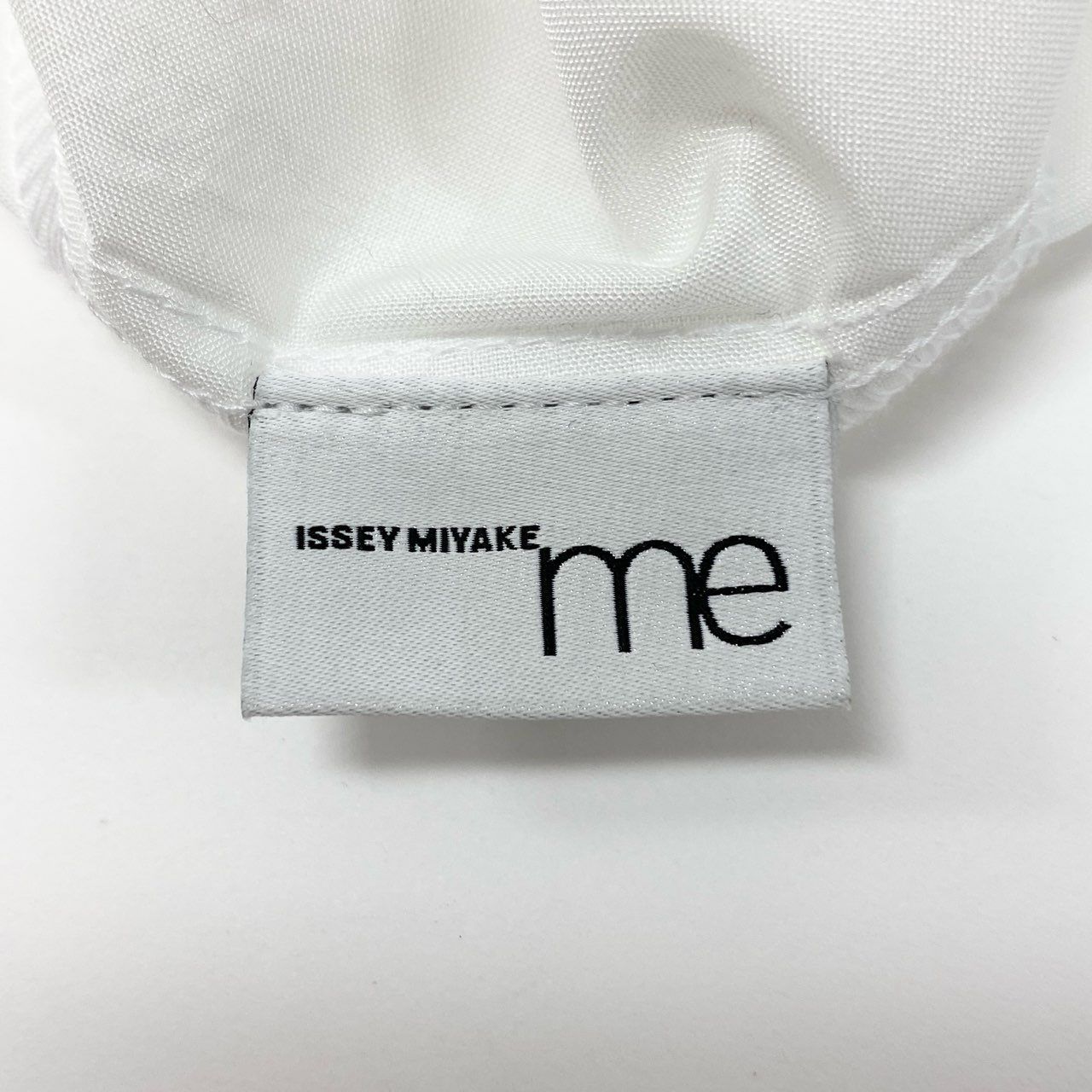 20L2 ISSEY MIYAKE me イッセイミヤケ ミー プリーツ加工 シャツ 