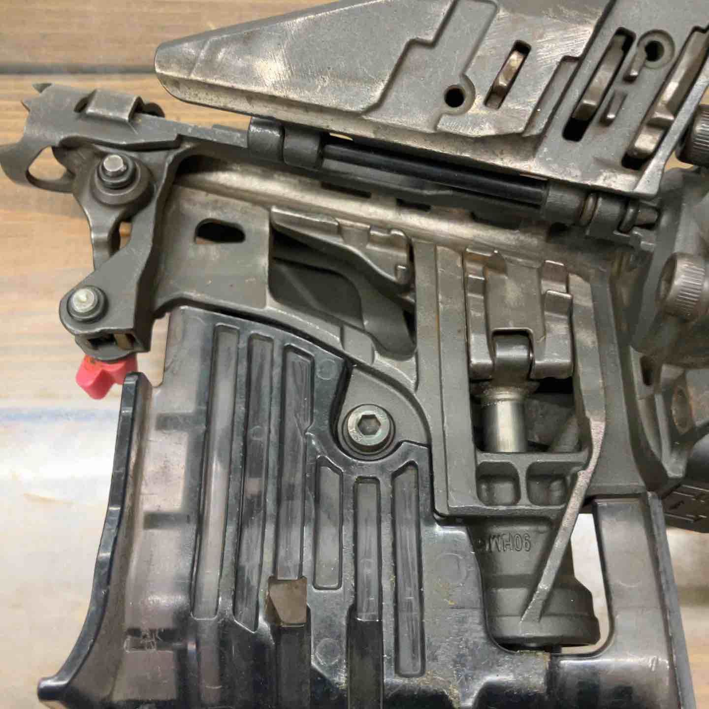 ☆ハイコーキ(HIKOKI ※旧:日立工機) 高圧エア釘打ち機 NV90HMC(L 