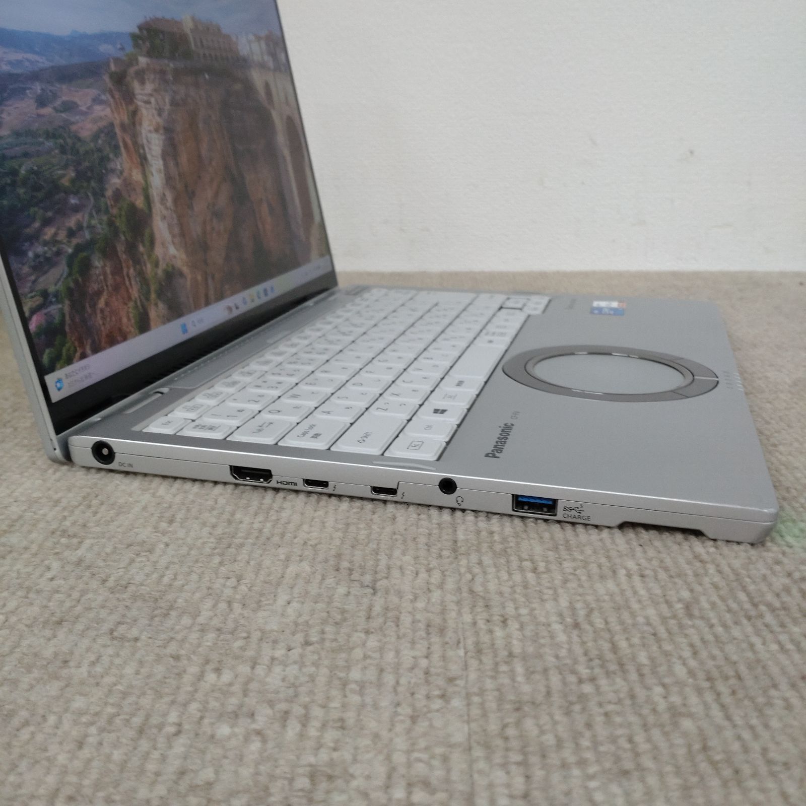 送料無料】Panasonic レッツノート CF-FV1 / I5-1145G7 / 16GB