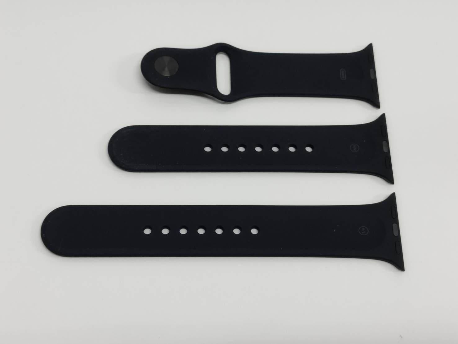 Apple Watch Series 5 GPS 40 mm A 2092 スペースグレー MWV 82 J 1