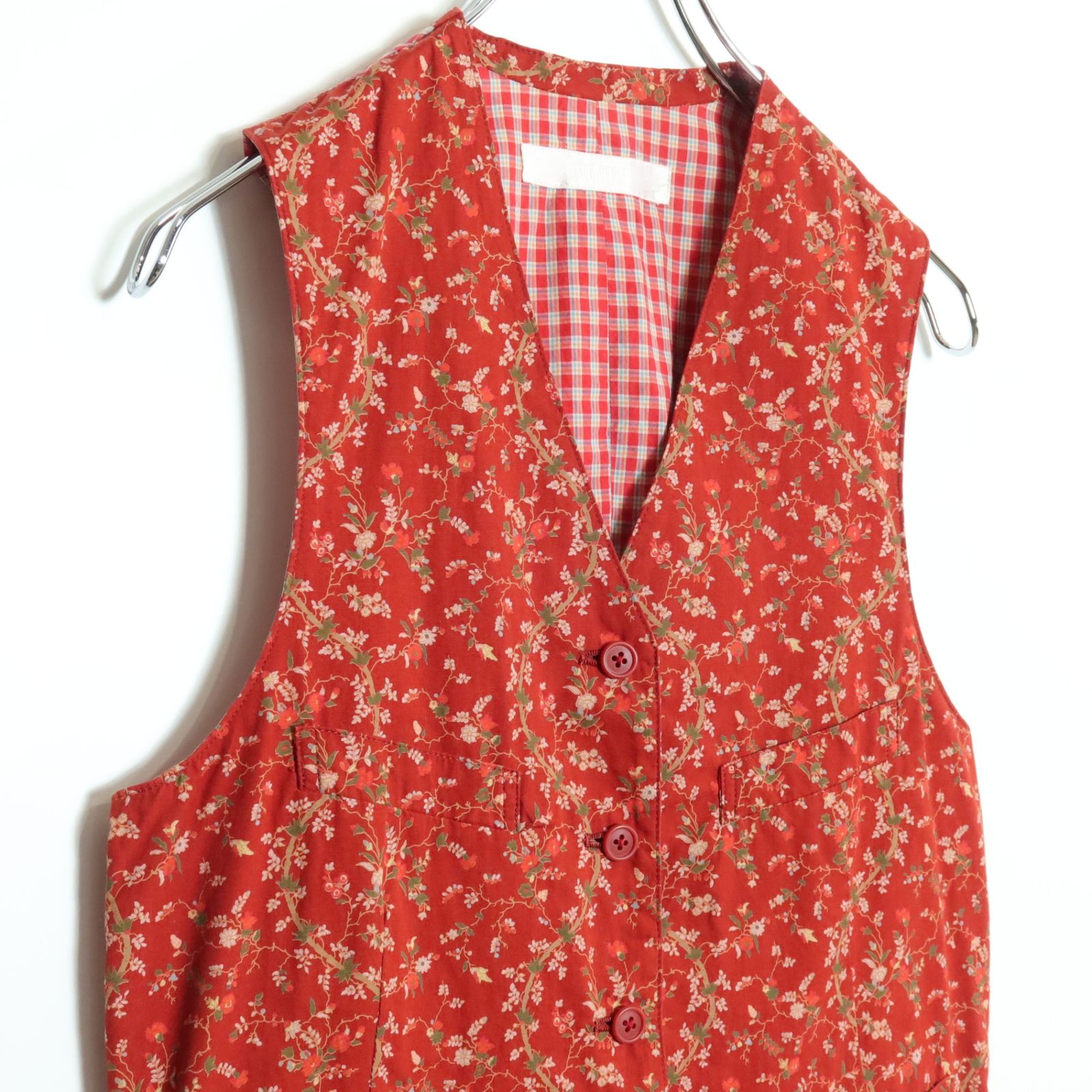 ピンクハウス☆パッチワークベスト 赤系 前開き オリチェ&花柄♪z16520