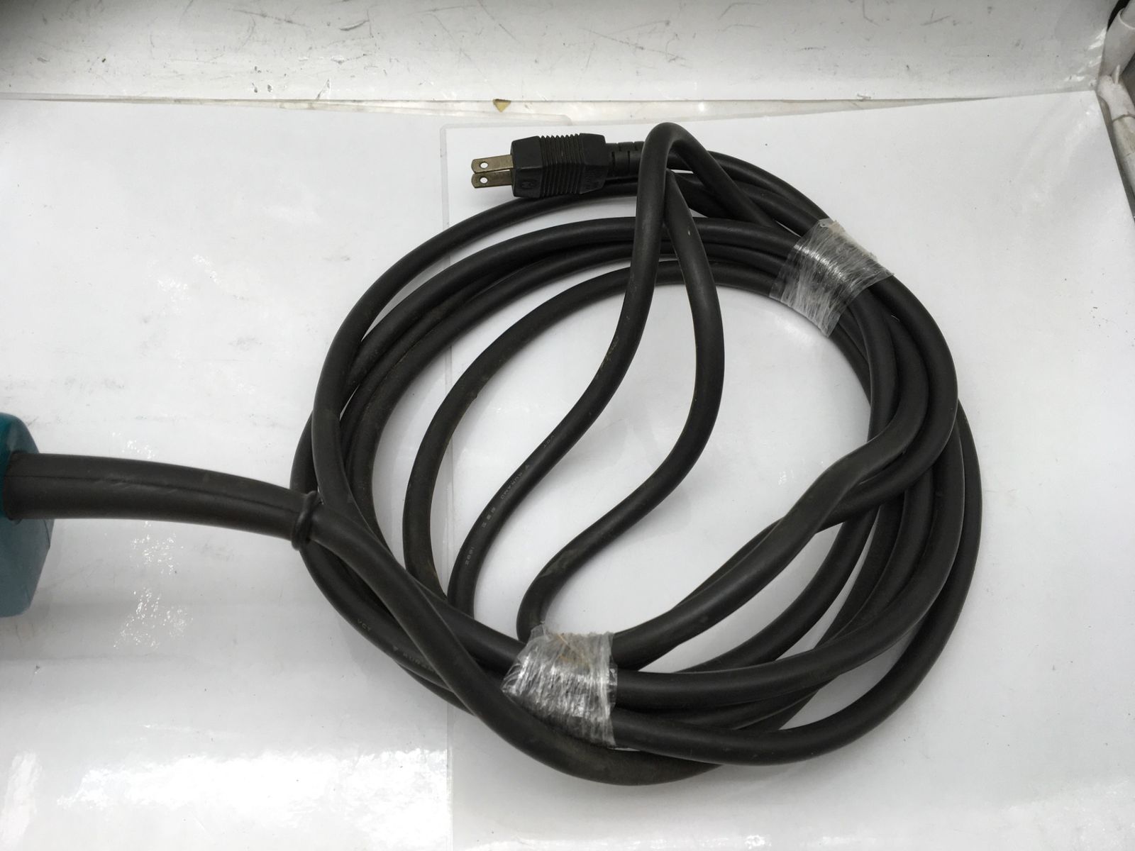 品 Makita マキタ 電気ベルトサンダー 9900 B エコツー M 02