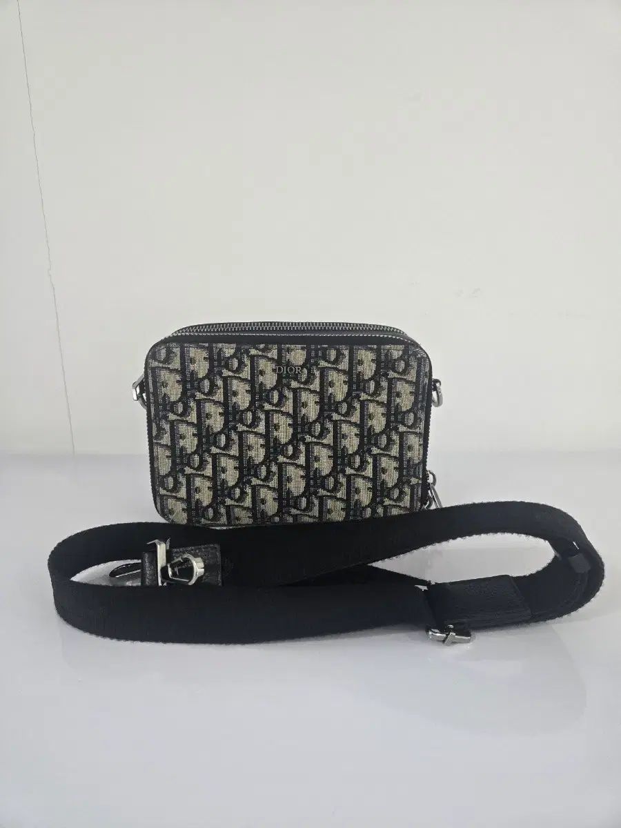 Dior バッグ ミニ ストラップ ポーチ メッセンジャーバッグ