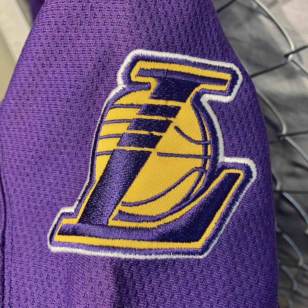 STARTER Los Angels Lakers ゲームシャツ size M パープル スターター 