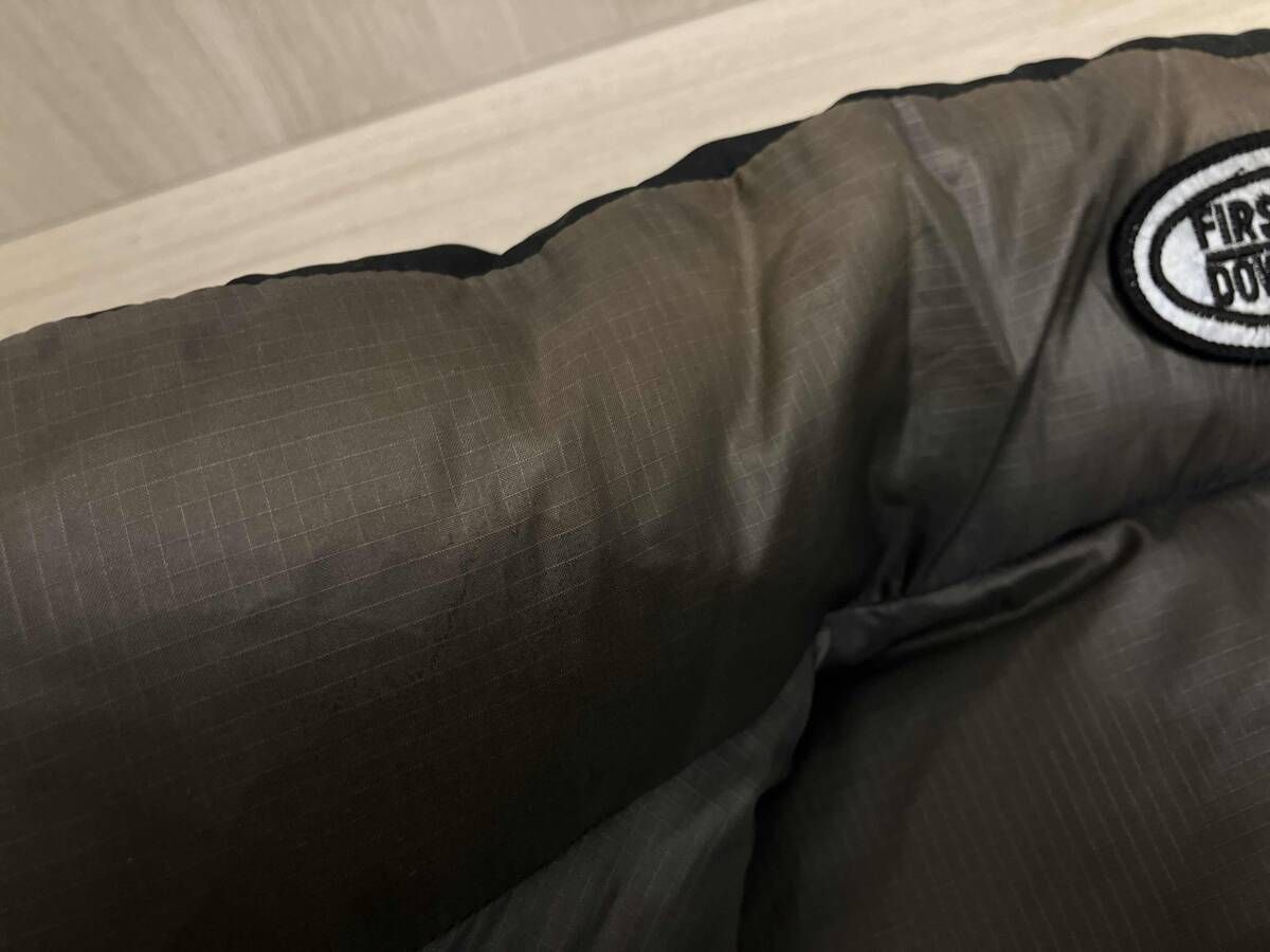 プライスダウン　￼古布　タペストリー FIRST DOWN ダウンベスト ブラック Sサイズ FD-44076 - メルカリ
