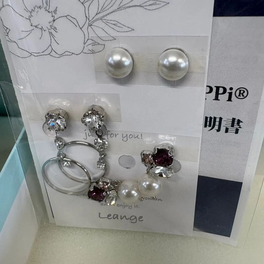 F-015-206 未使用 Leange 貼るだけピアス PiPPiスワロ