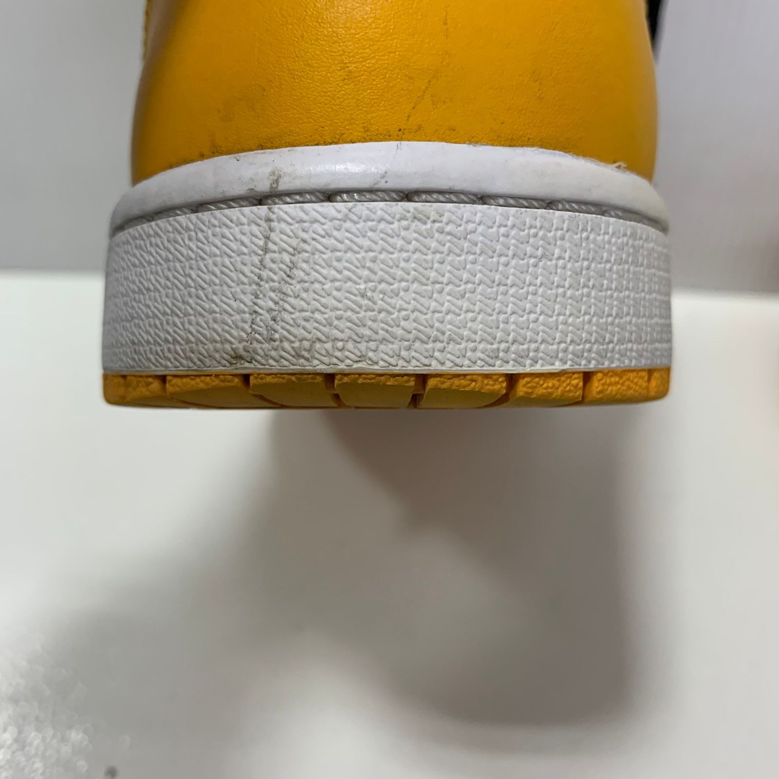 ナイキ NIKE エアジョーダン1 ミッド Air Jordan 1 Mid 554724-701 