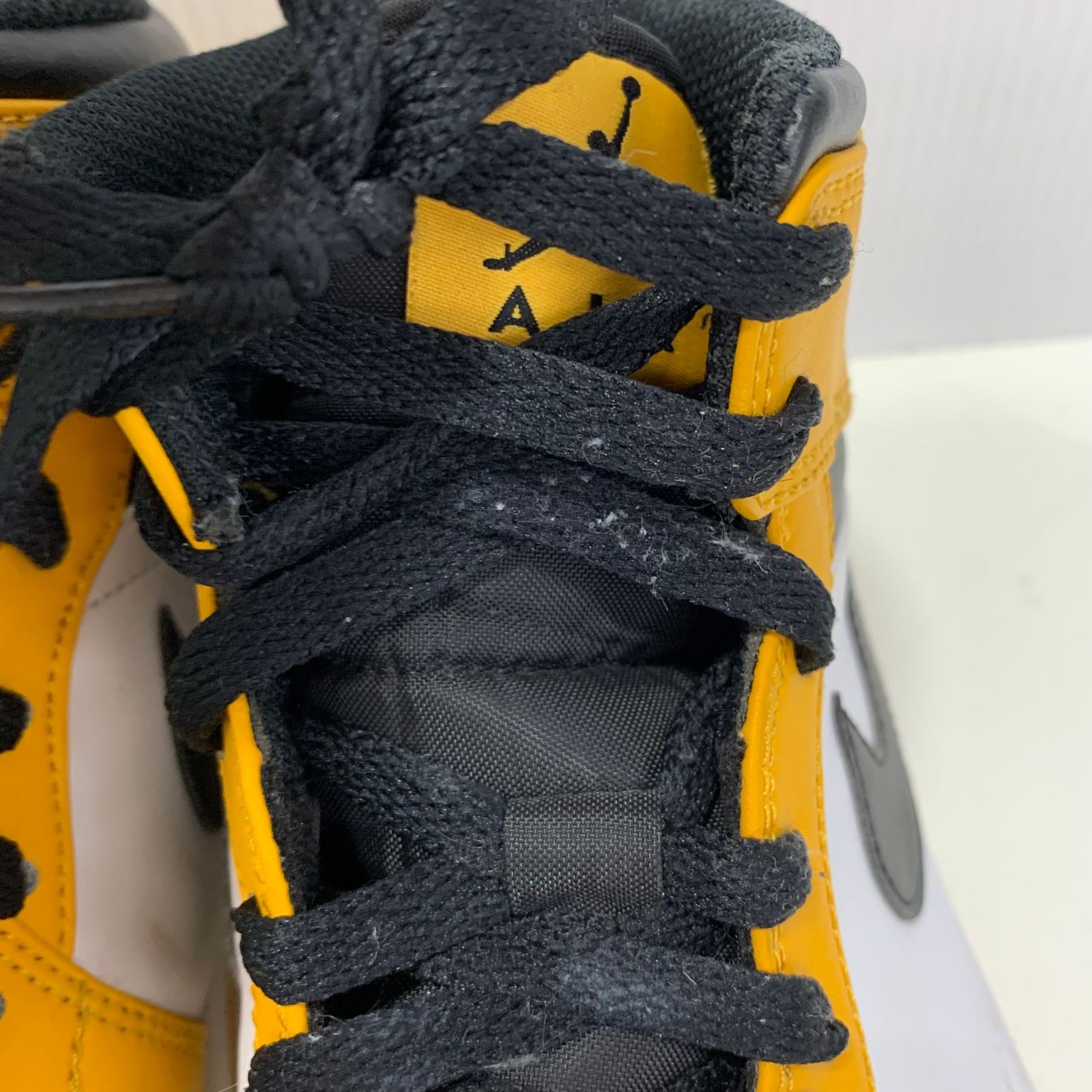 ナイキ NIKE エアジョーダン1 ミッド Air Jordan 1 Mid 554724-701 