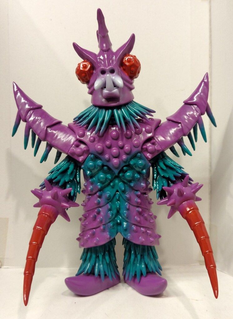 Y MSF ウルトラマンタロウ 醜悪星人 メドウーサ星人 紫