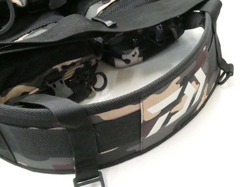 ダイワ ベンチクールゲームベスト3 (02-8204430002) - メルカリ