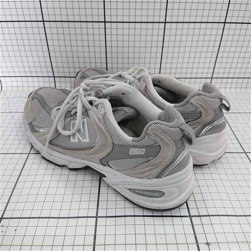 ◇ Θ ニューバランス New Balance MR530CK グレー系 スニーカー 24cm