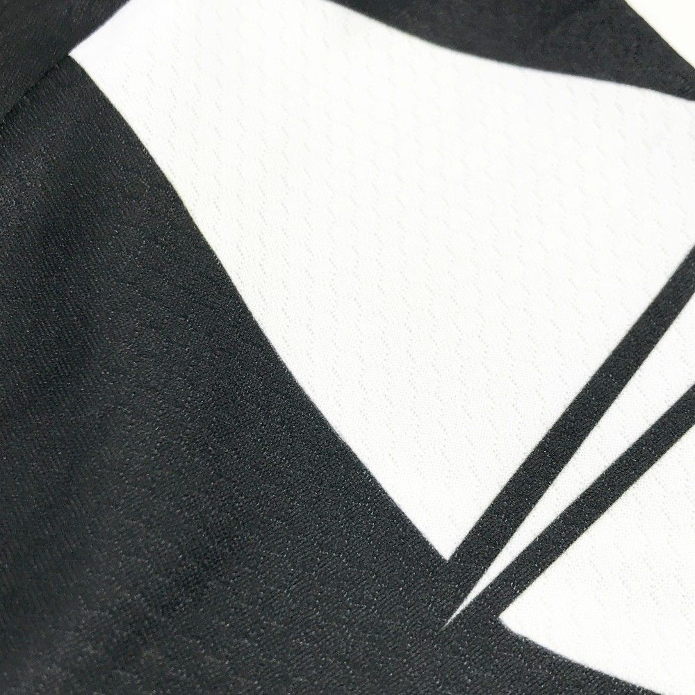 サイズ：3 1PIU1UGUALE3 GOLF GST196 半袖ポロシャツ 総柄 ブラック系