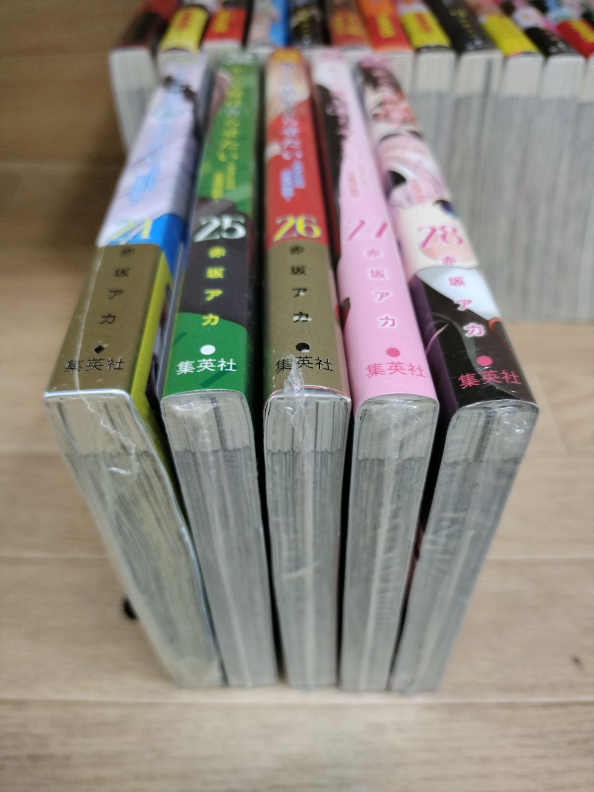 ☆【未開封5冊】かぐや様は告らせたい 1～28巻全巻＋同人版4巻＋公式