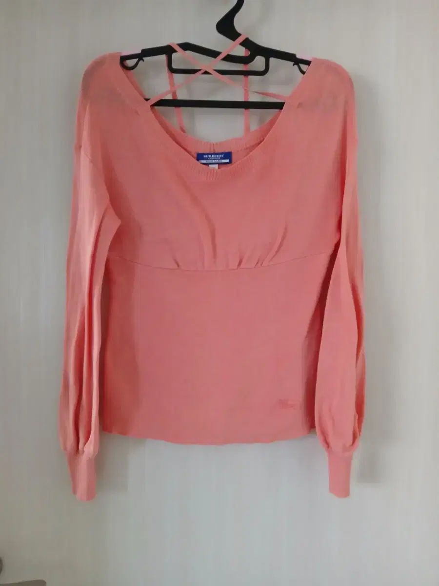 バーバリー ブルーレーベル ピンク ニット 長袖