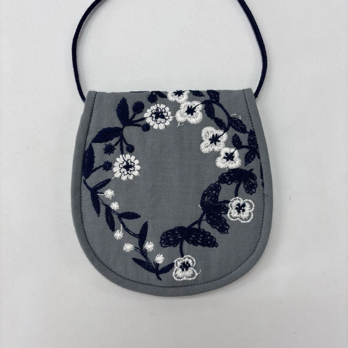 ミナペルホネン・ハンドメイド☆インテリアミニマット・flower crown mina perhonen ミナペルホネン Flower Crown フラワー クラウン ミニ