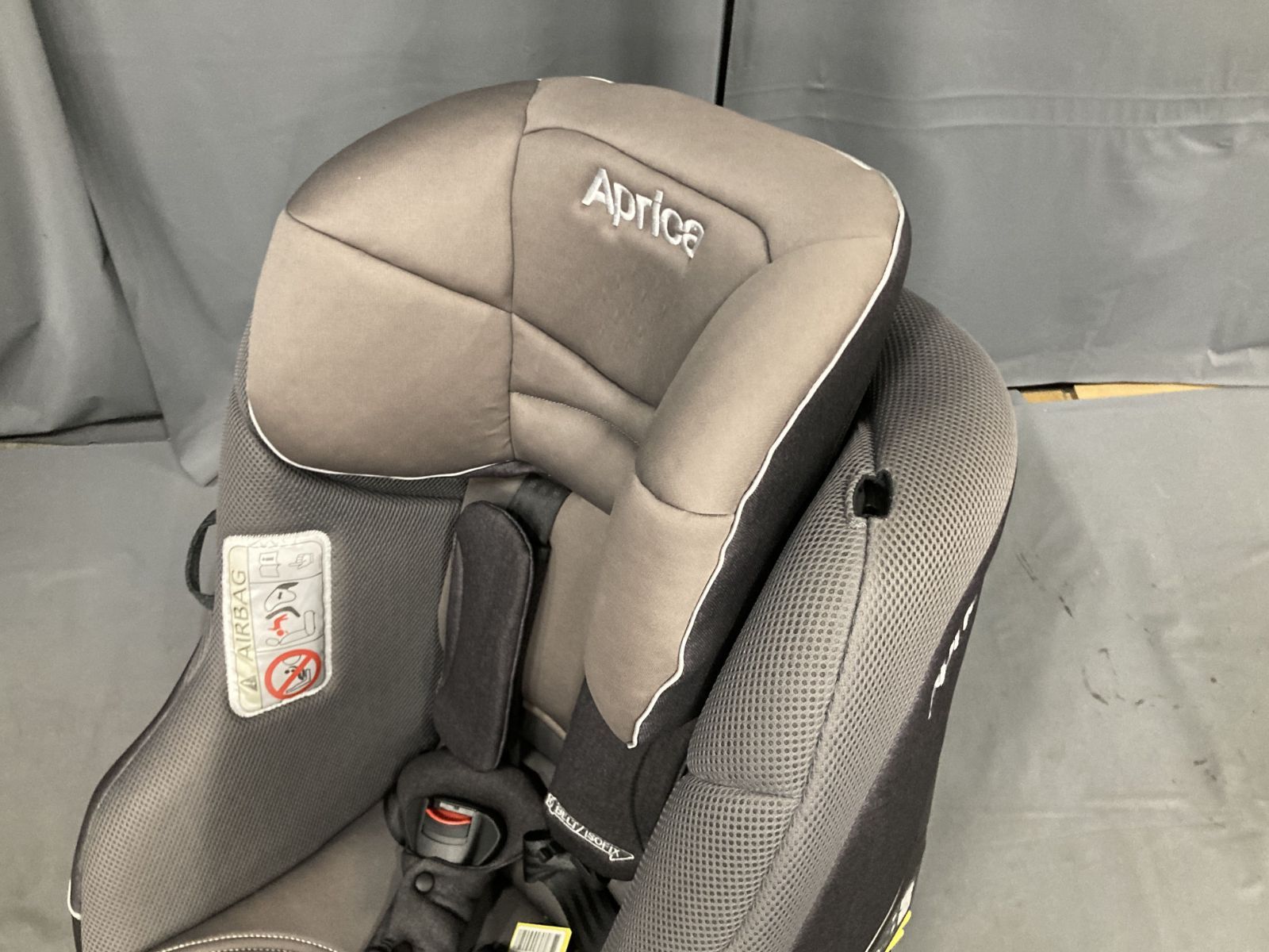 Aprica アップリカ クルリラ チャイルドシート 回転式 ISOFIX 新生児対応 振動吸収 ハイグレードモデル 乗り心地快適 ベルト調整可 インナークッション付 サンシェード付 取扱説明書あり