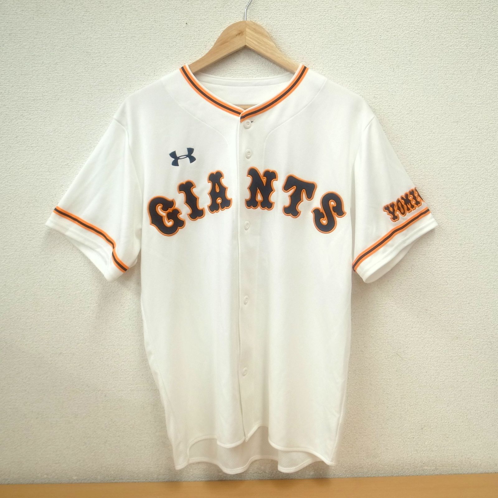 読売ジャイアンツ 読売巨人軍 ユニフォーム アンダーアーマー製 亀井