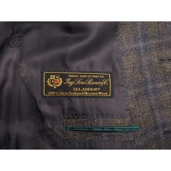 【新品】ロロピアーナ 伊製生地 ウール100% サキソニー起毛 ジャケットA5紺 新品9.6万円 大手百貨店扱い 秋冬『Loro Piana ロロピアーナ ZELANDER