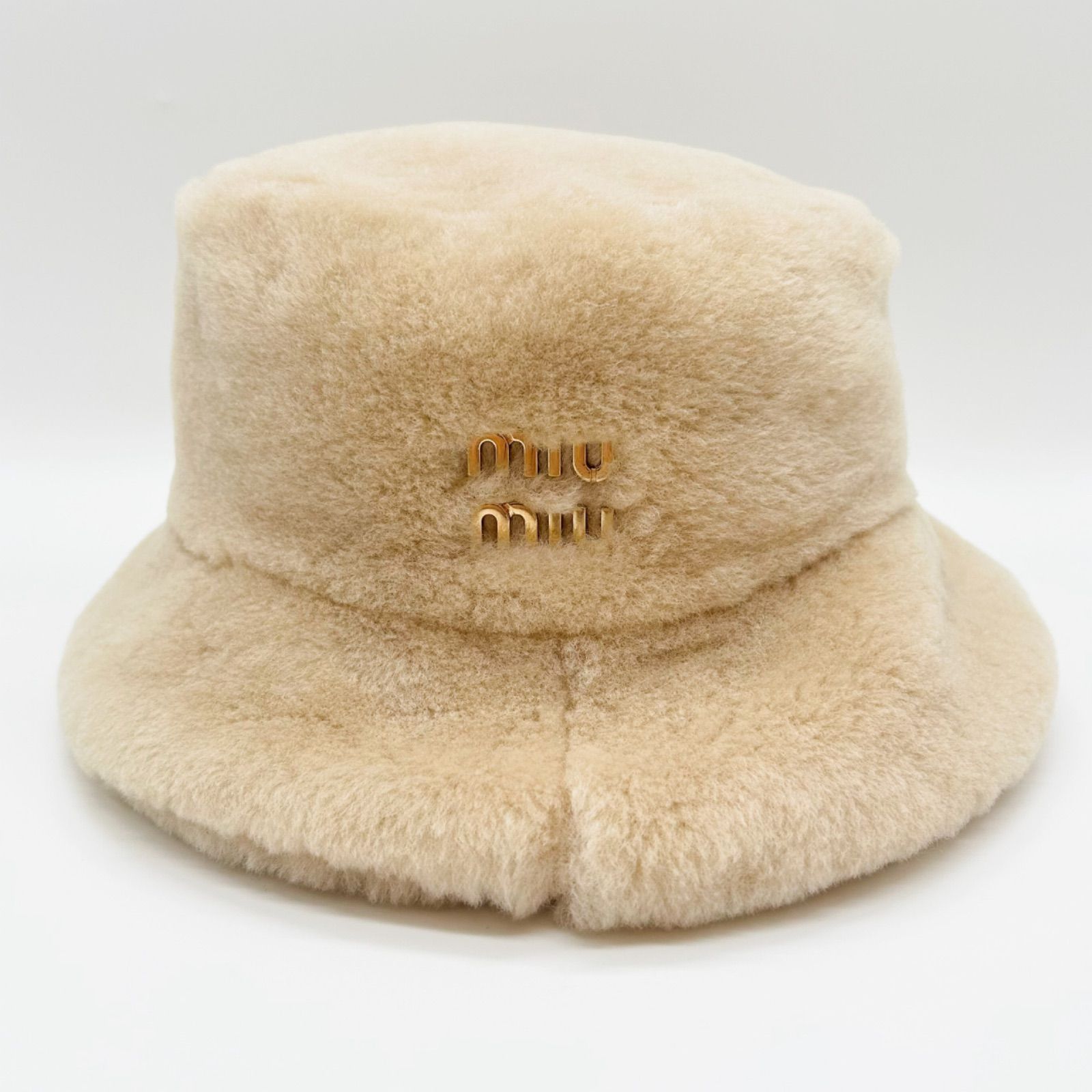 MIUMIU ミュウミュウ バケットハット M ボア ロゴ ベージュ 5 HC 196 シープスキン ファー レディース 帽子