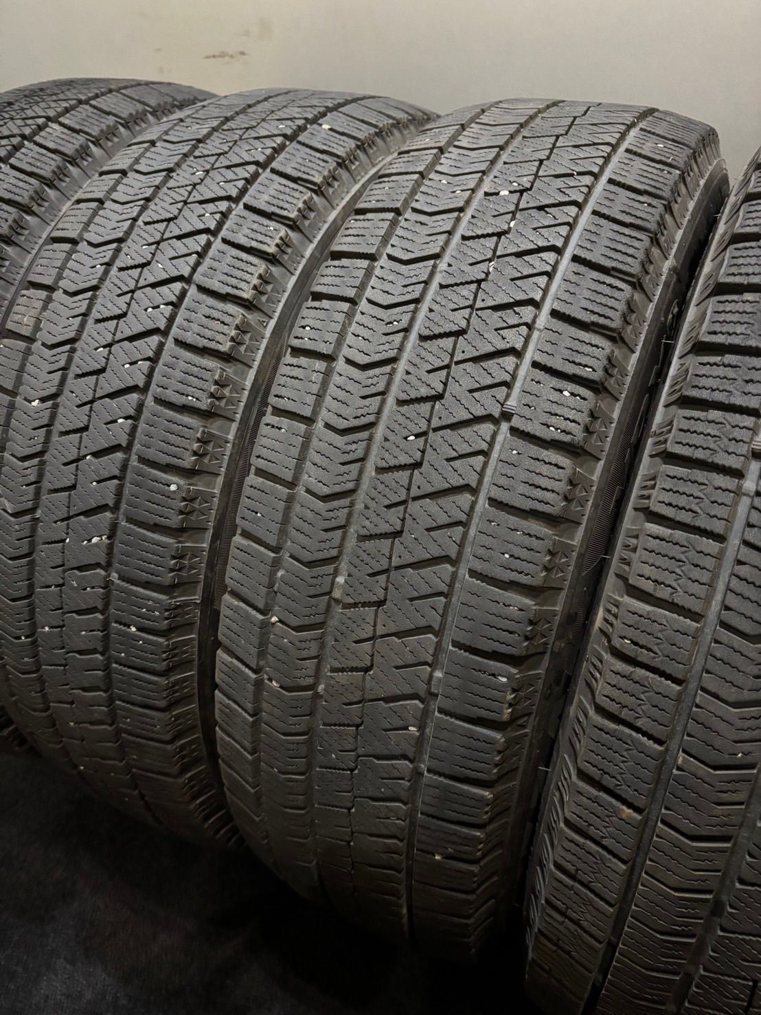 ☆185/65R15 BRIDGESTONE/VRX2 23年製 スタッドレス 4本 ブリヂストン