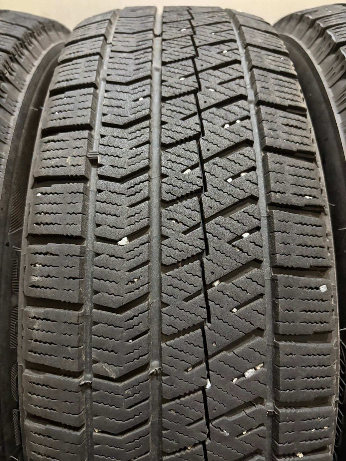  185 65 R 15 VRX 2 23年製 スタッドレス 4本 ブリヂストン ブリザック アクア シエンタ フリード 4 K 937 15インチ スタッドレス