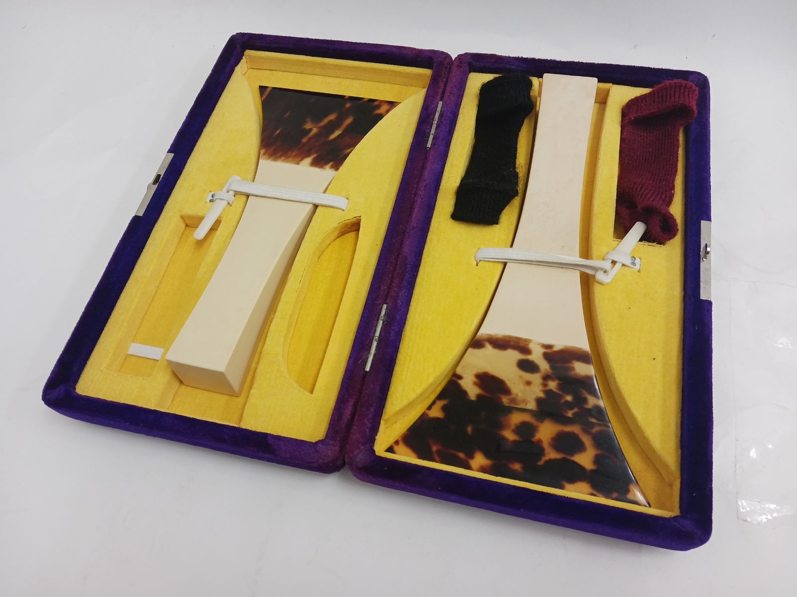 中古品】津軽三味線用 鼈甲バチ 三味線撥 1枚甲 プラスチック持ち手