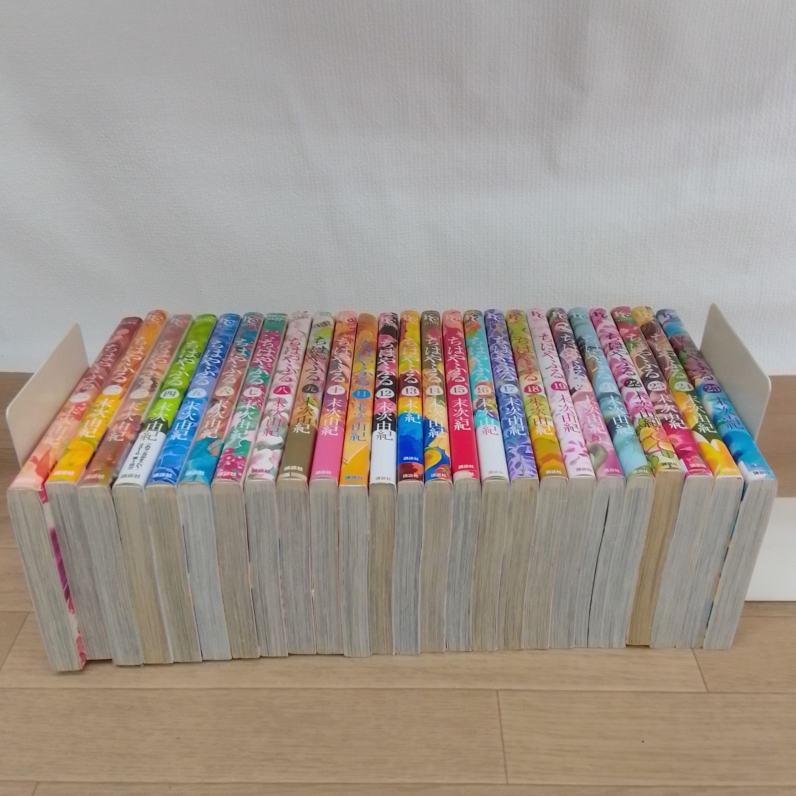 ☆【未開封9冊】 ちはやふる 1～50巻 全巻セット+オフィシャルファン