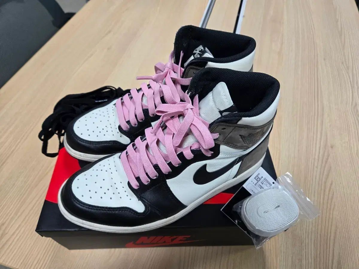 エアジョーダン1 ダークモカ 28.5 ナイキ エア ジョーダン 1 ハイ ダークモカ 275 - メルカリ