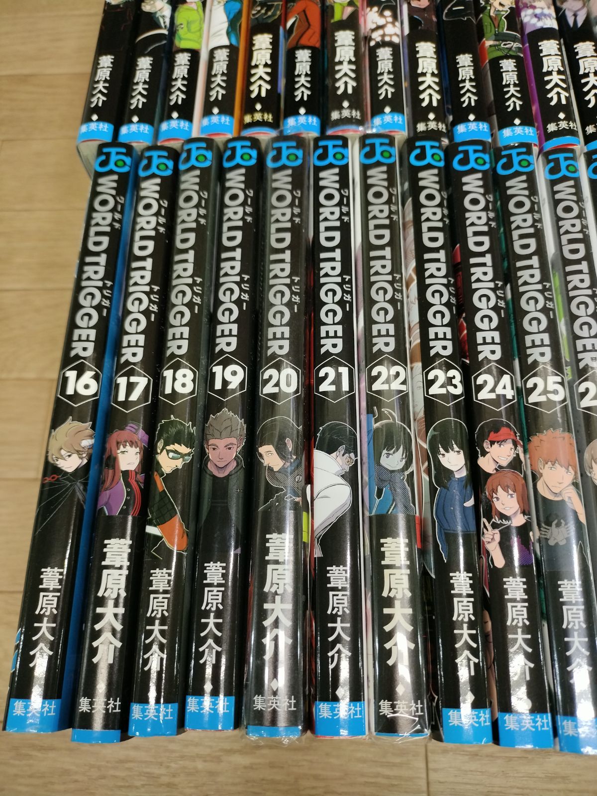 ☆【未開封4冊】ワールドトリガー 1～28巻 全巻コミックセット《HO02J